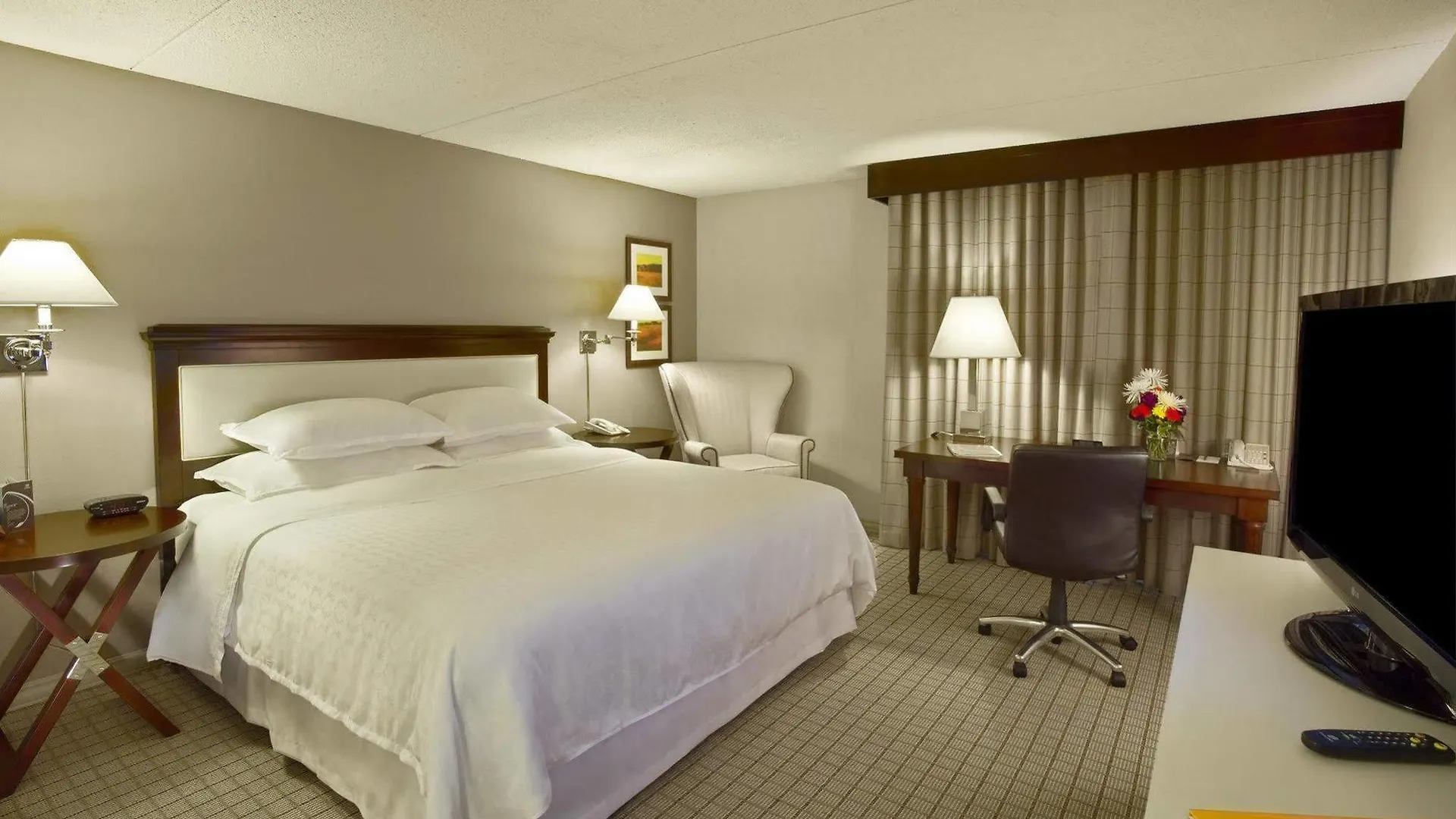 Sheraton Portland Airport Hotel 3*,